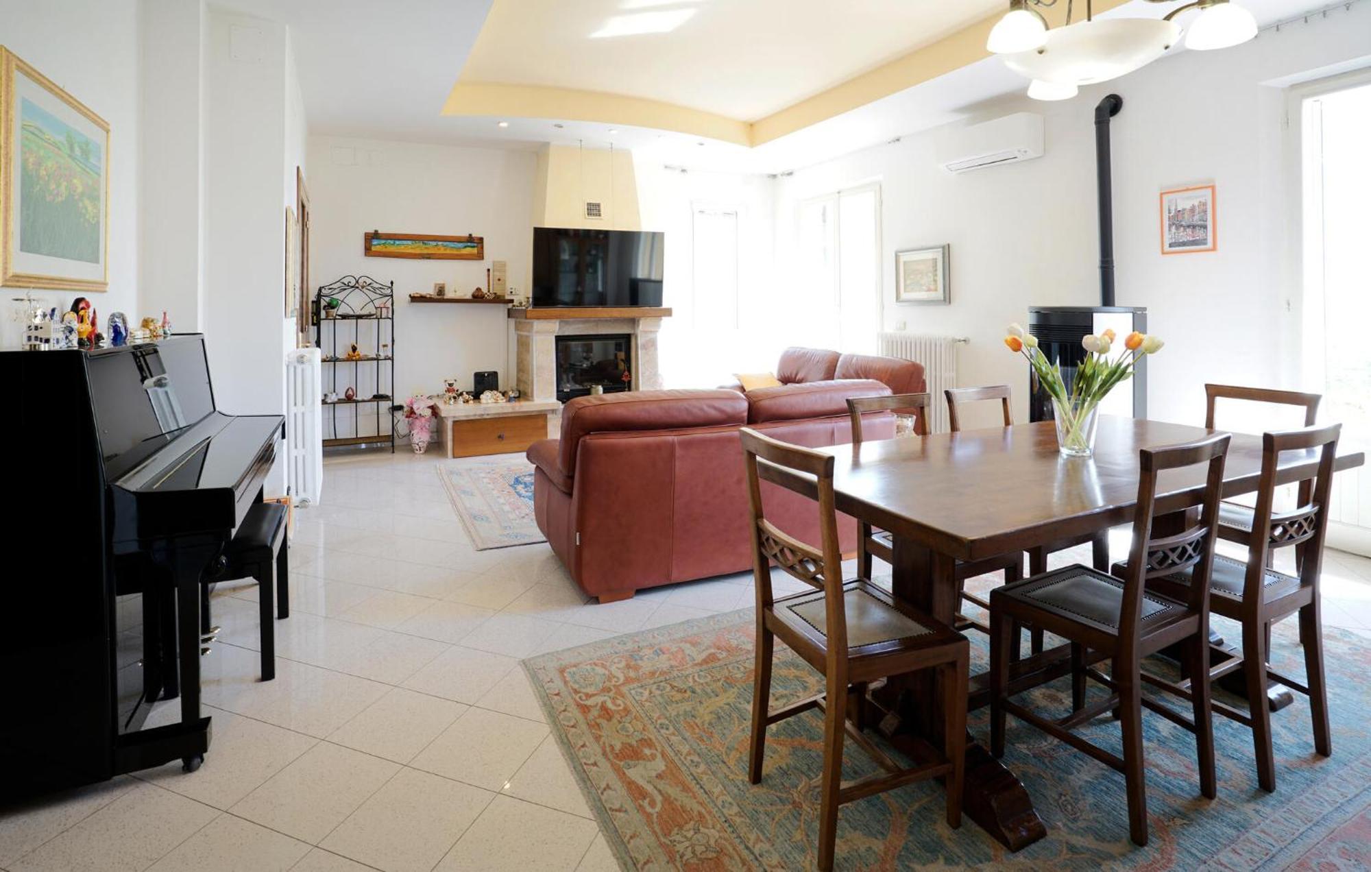 Stunning Home In Chianciano Terme With Wifi المظهر الخارجي الصورة